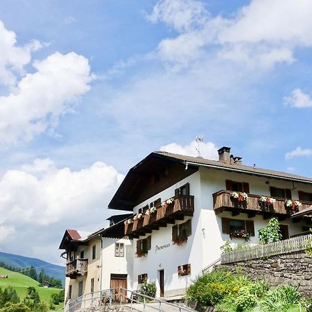 Ciasa Preroman App. Vista Castello Apartment San Martino in Badia Luaran gambar
