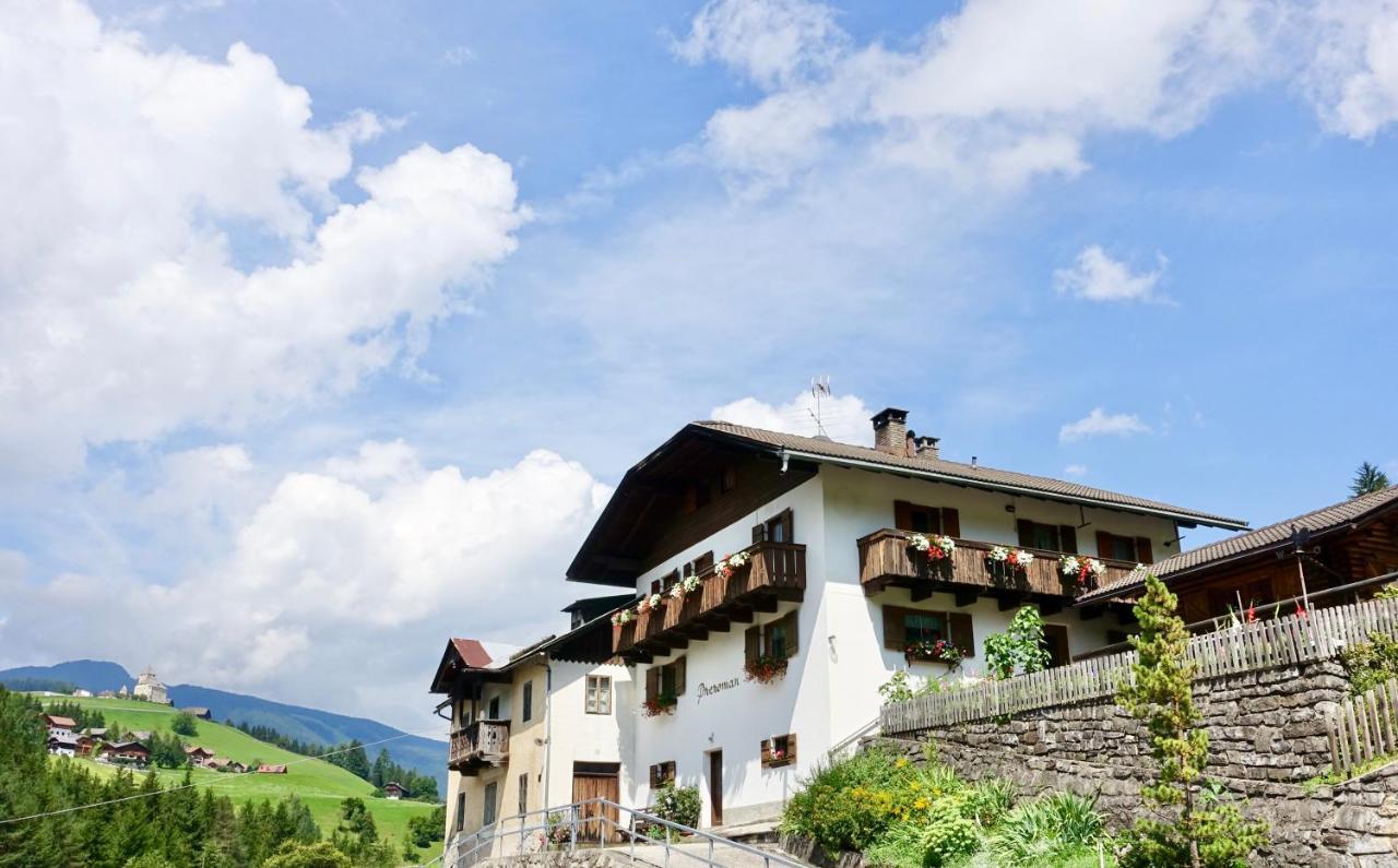 Ciasa Preroman App. Vista Castello Apartment San Martino in Badia Luaran gambar